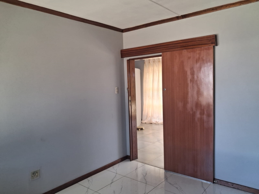 To Let 3 Bedroom Property for Rent in Amalinda Eastern Cape